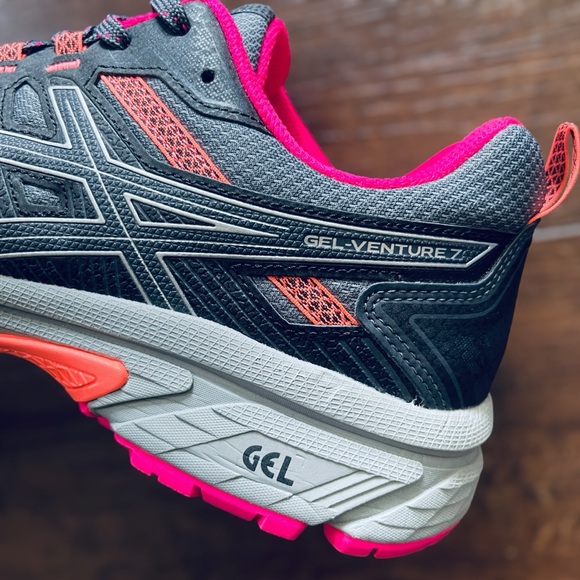 ASICS Gel-Venture 7 Sneakers • Size 11 • Women - Picture 6 of 12